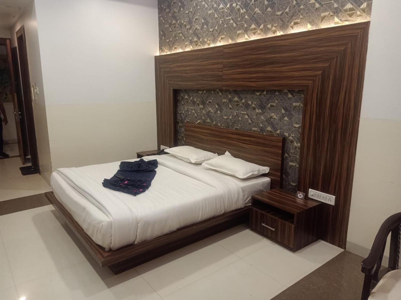 Hotel Ps Residency Shivpurī Exteriér fotografie